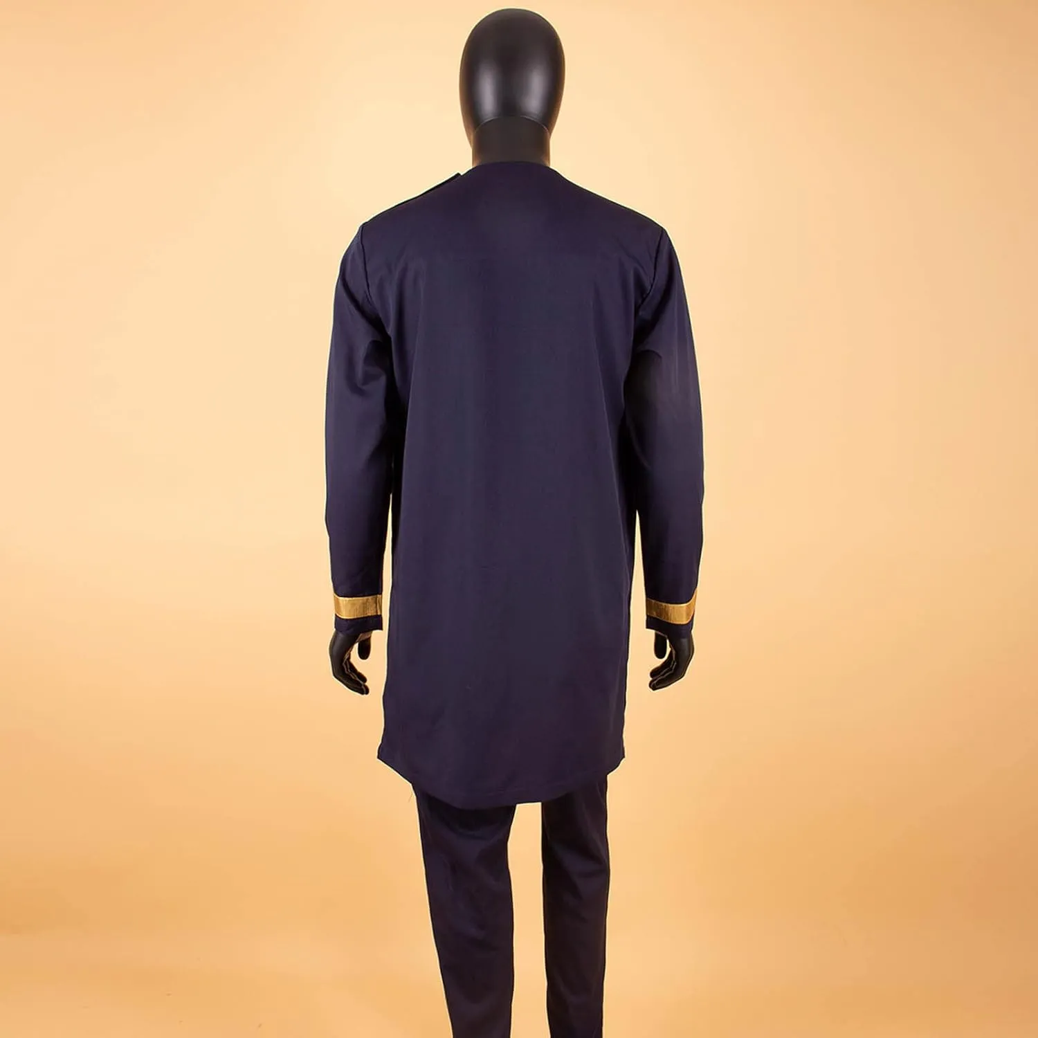 African Clothing for Men Full Sleeve Embroidery Shirts and Pants 2 Pieces Outfits Plus Size African Suit