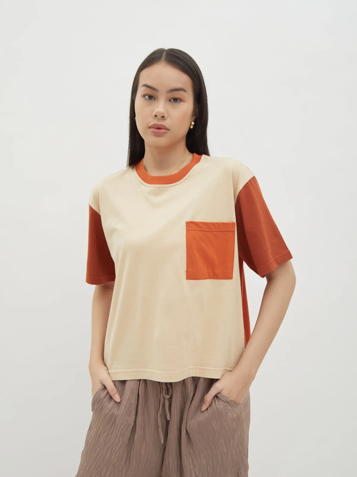 Annisa Colorblock Tshirt
