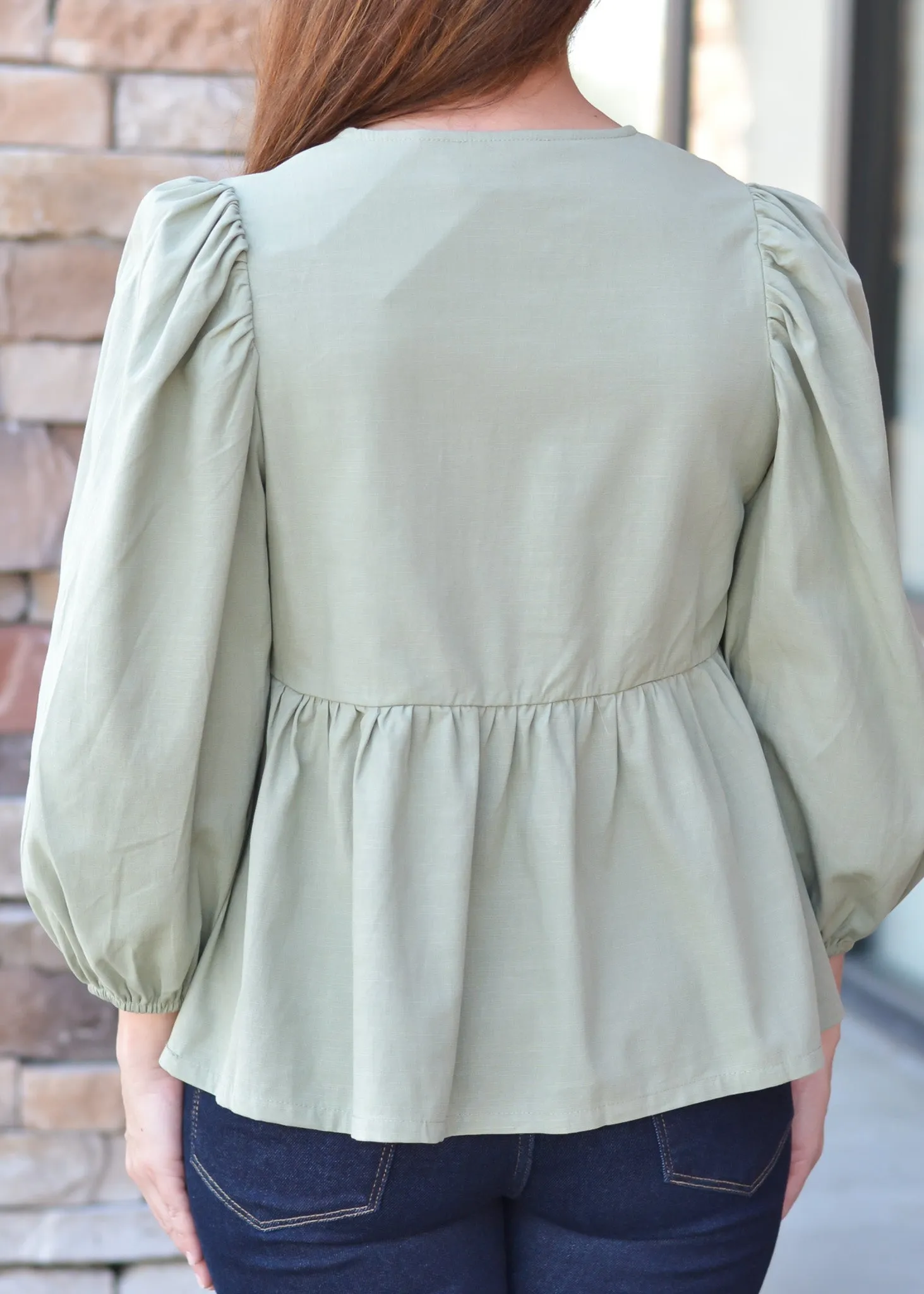 Bowdacious Top