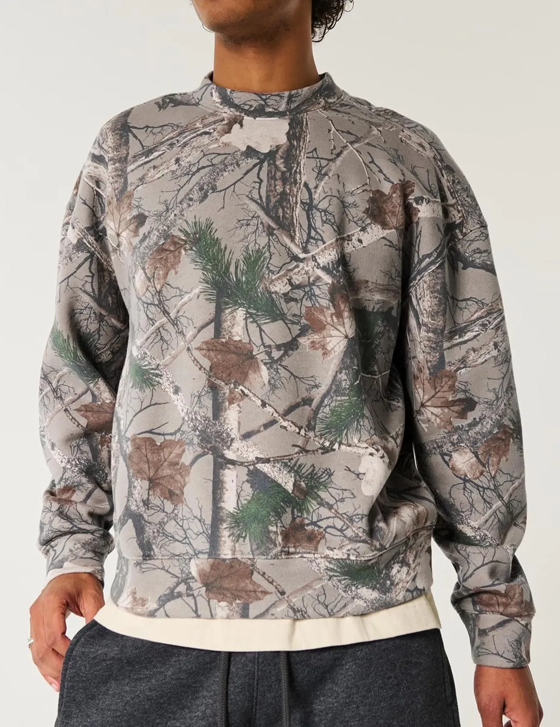 Camo Sweatshirt For Women Maple Leaf Print Hoodies Crew Neck Oversized Long Sleeve Drop Shoulder Pullovers
