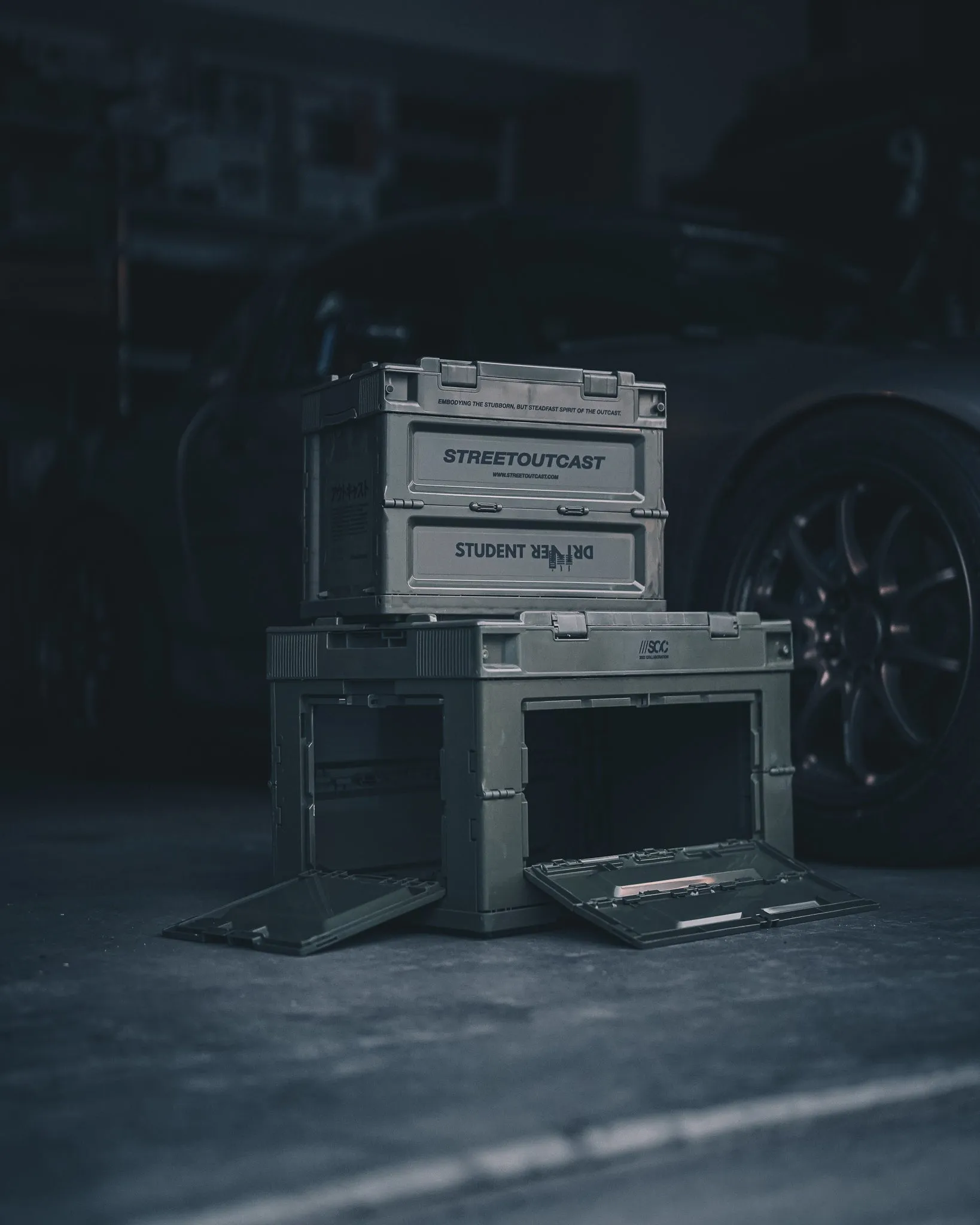 COLLABORATION - FOLDABLE CRATE