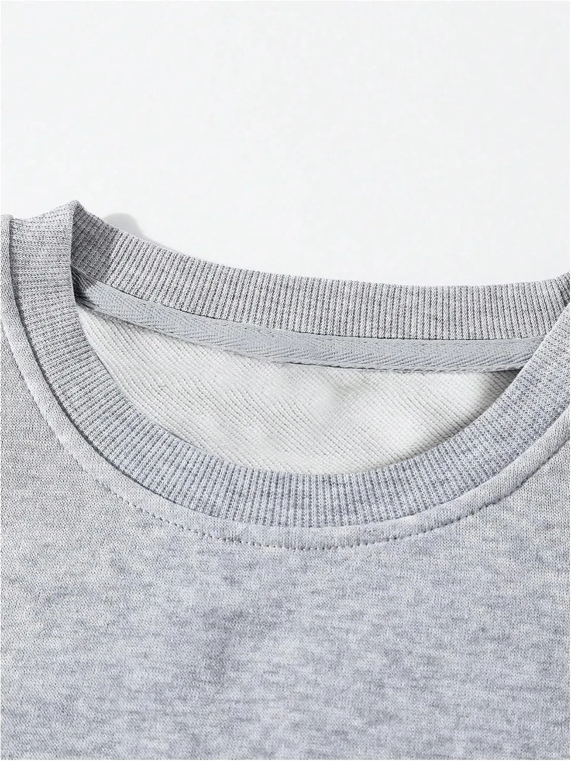 COZYEASE Women's Plus Size Graphic Crewneck Sweatshirt Letter Print Long Sleeve Baggy Pullovers Preppy Tops