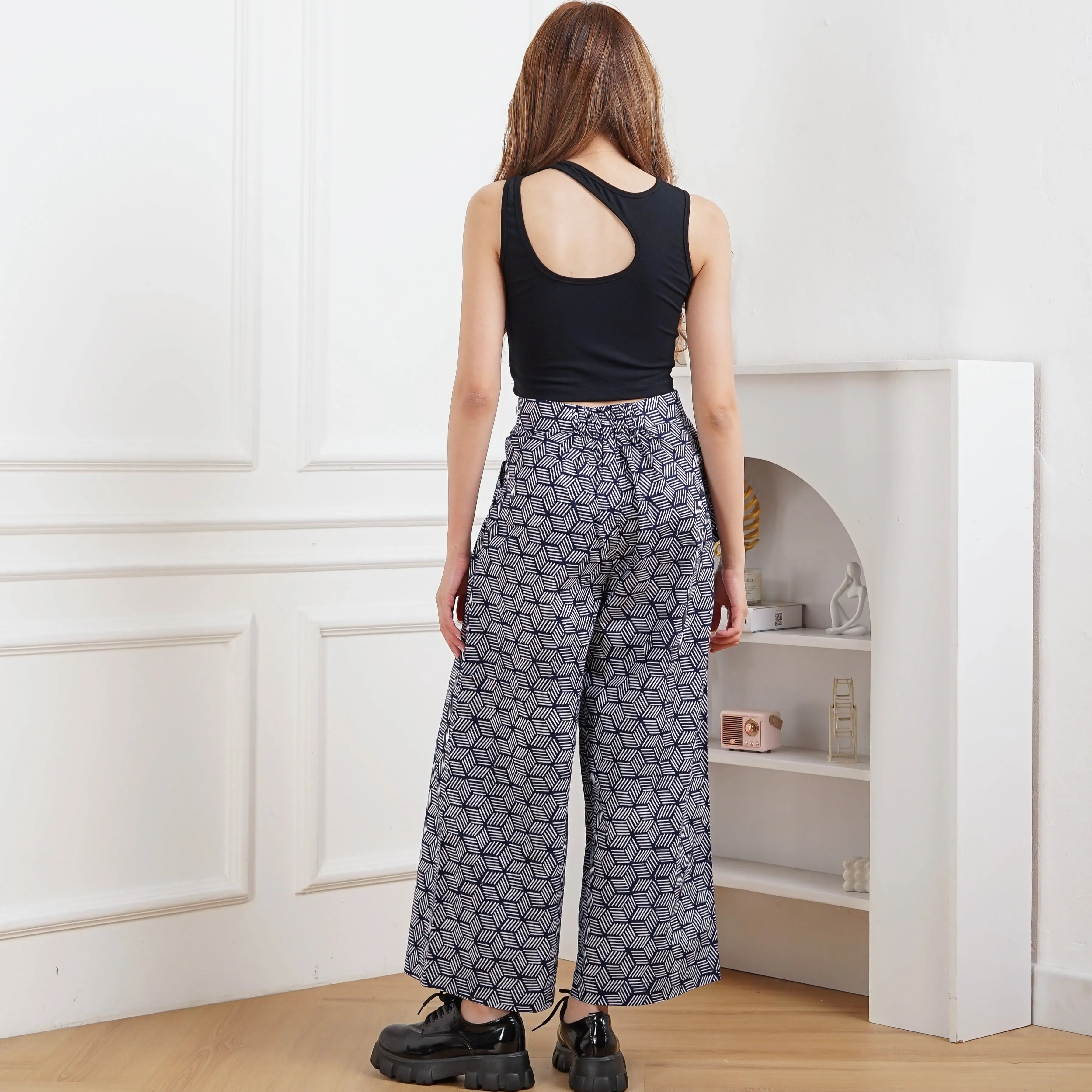 Crates Wrap Pants