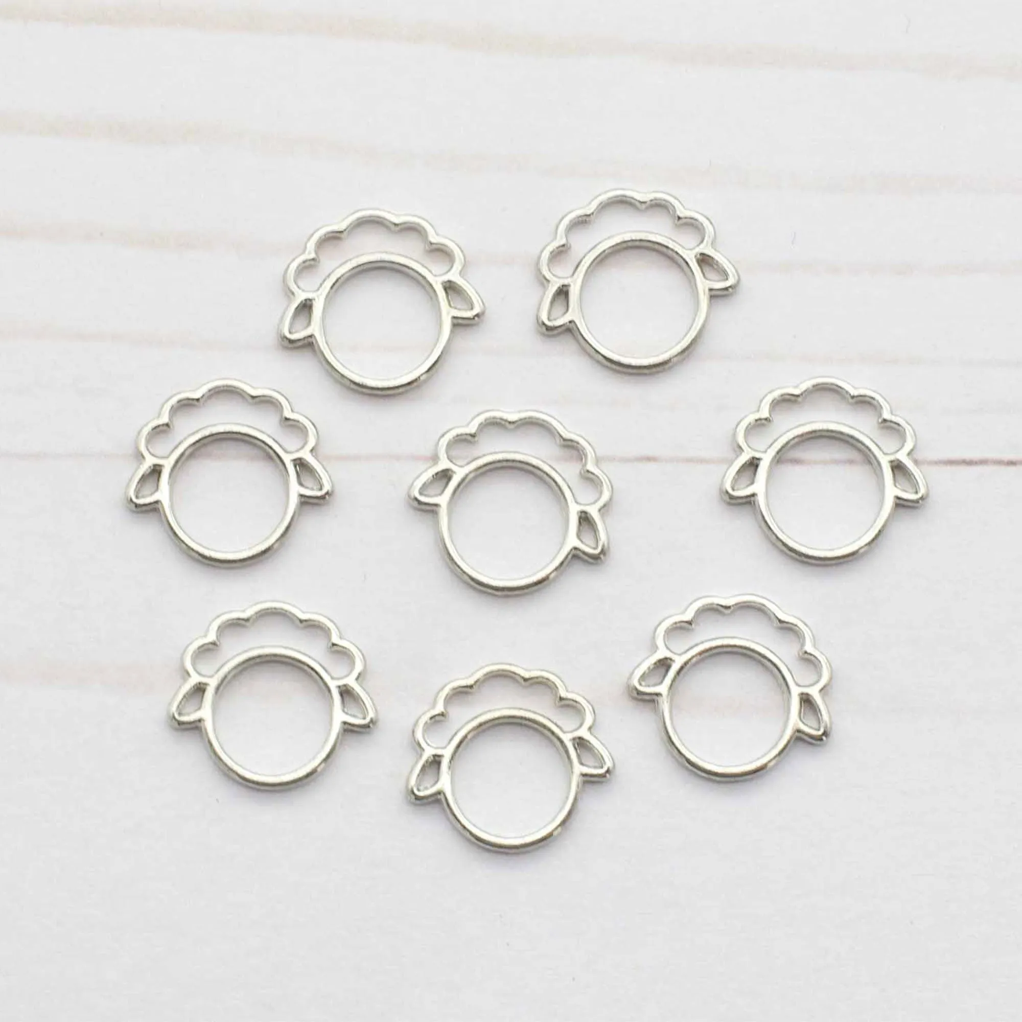 Fox & Pine Stitches Sheep Stitch Markers - Silver Sheep - Closed Ring