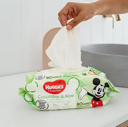 Huggies Baby Wipes Cucumber & Aloe (240 Wipes)