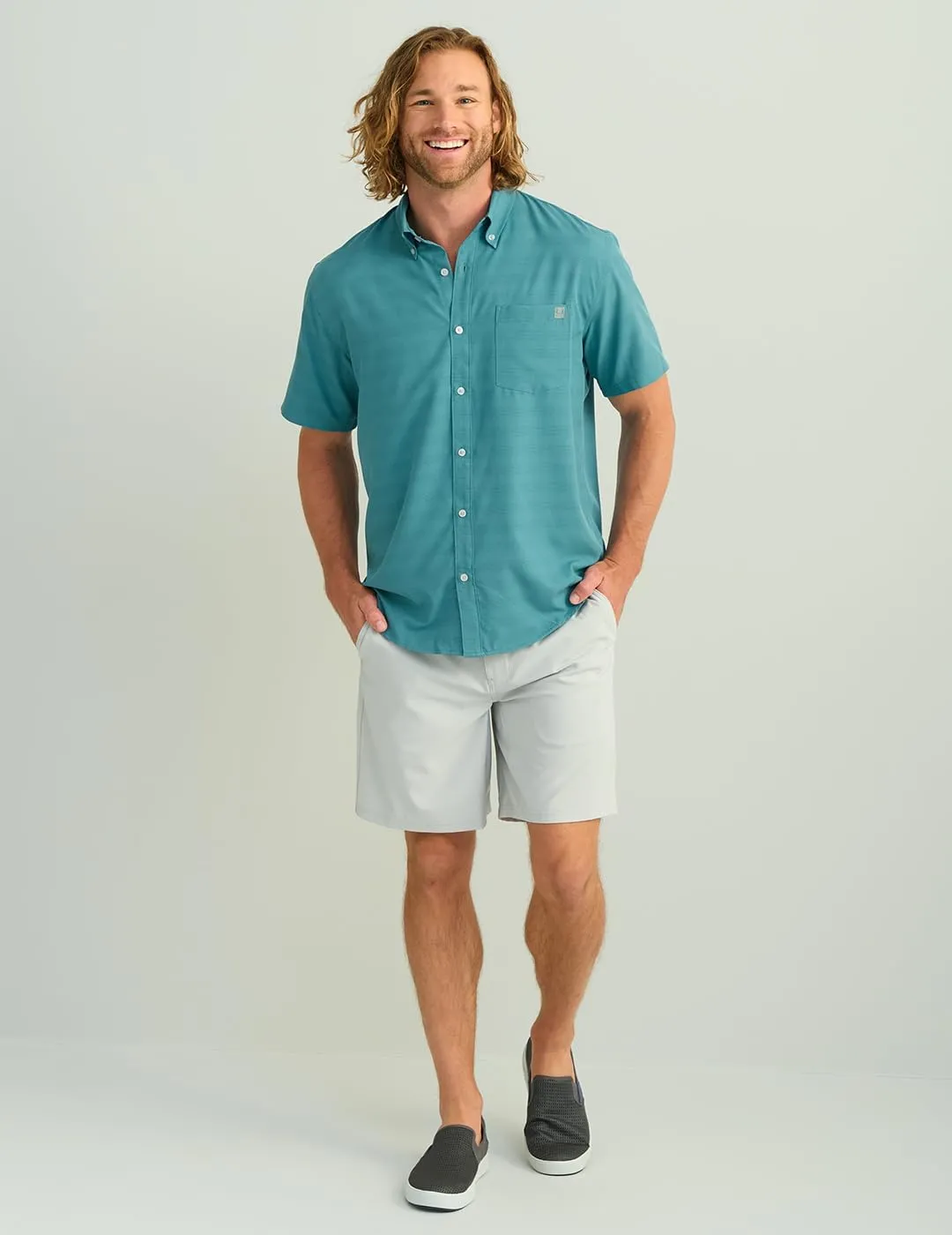 HUK Men's Kona Short Sleeve Fishing Button Down Shirt