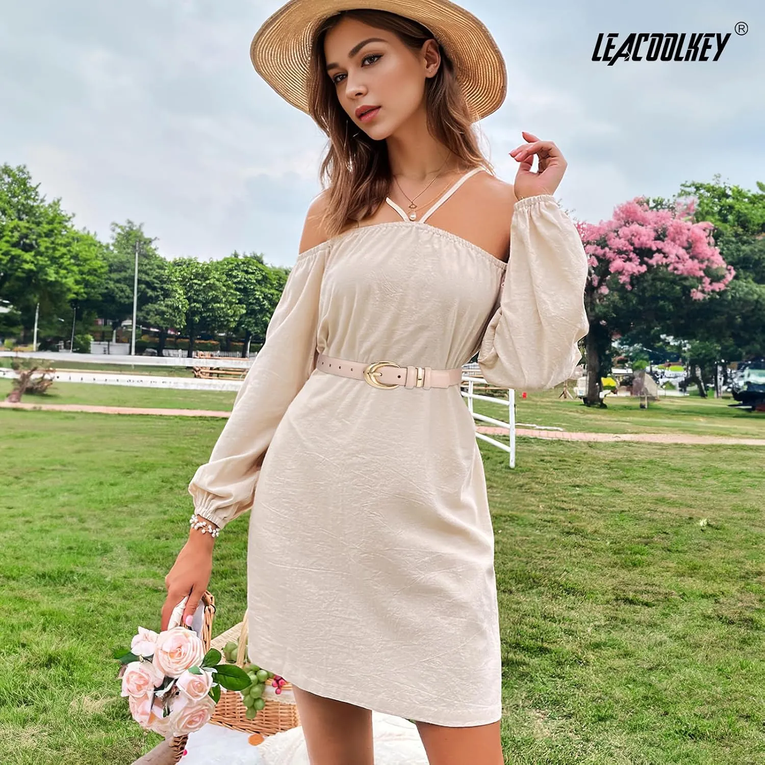 LEACOOLKEY 2 Pack Women Leather Belts for Jeans Dress Fashion Ladies Belt with Gold Silver Buckle