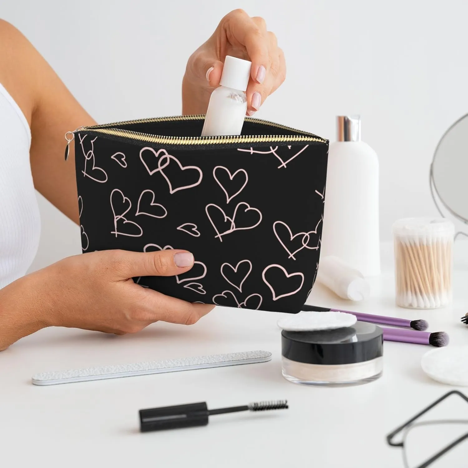 Leather Makeup Bag Travel Cosmetic Bag Small Makeup Bag for Women,Toiletry Bag Accessories Organizer-Black Love Heart