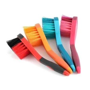 Premier Equine Soft-Touch Bucket Brush
