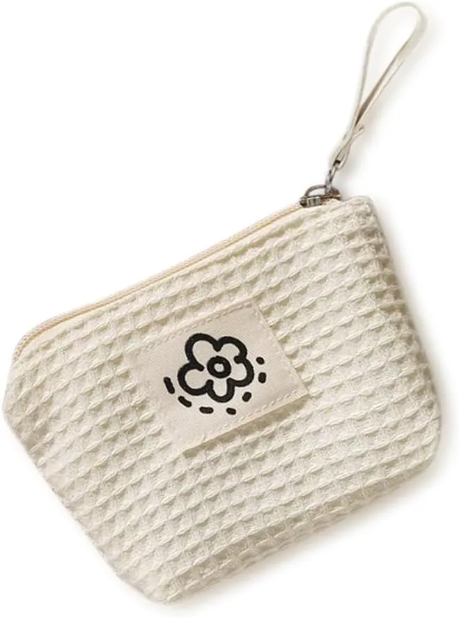 Small Cosmetic Bag,Makeup Bags, lipstick pouch Beauty Makeup Lipstick Cosmetic Accessories Organizer Women and Girls (cream-coloured)