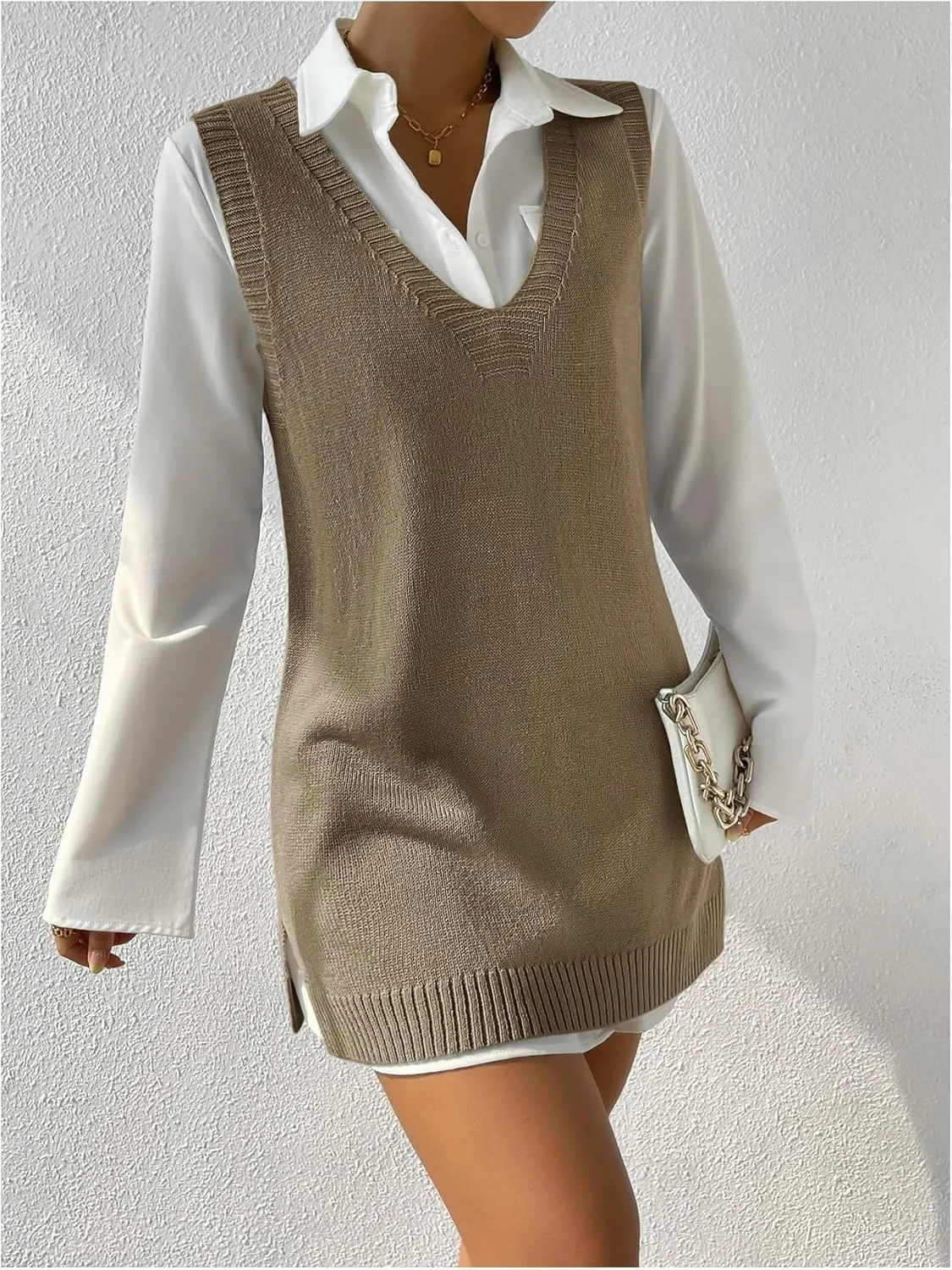 WDIRARA Women's Plus Size Sleeveless V Neck Sweater Vest Loose Fit Long Pullovers Knit Top